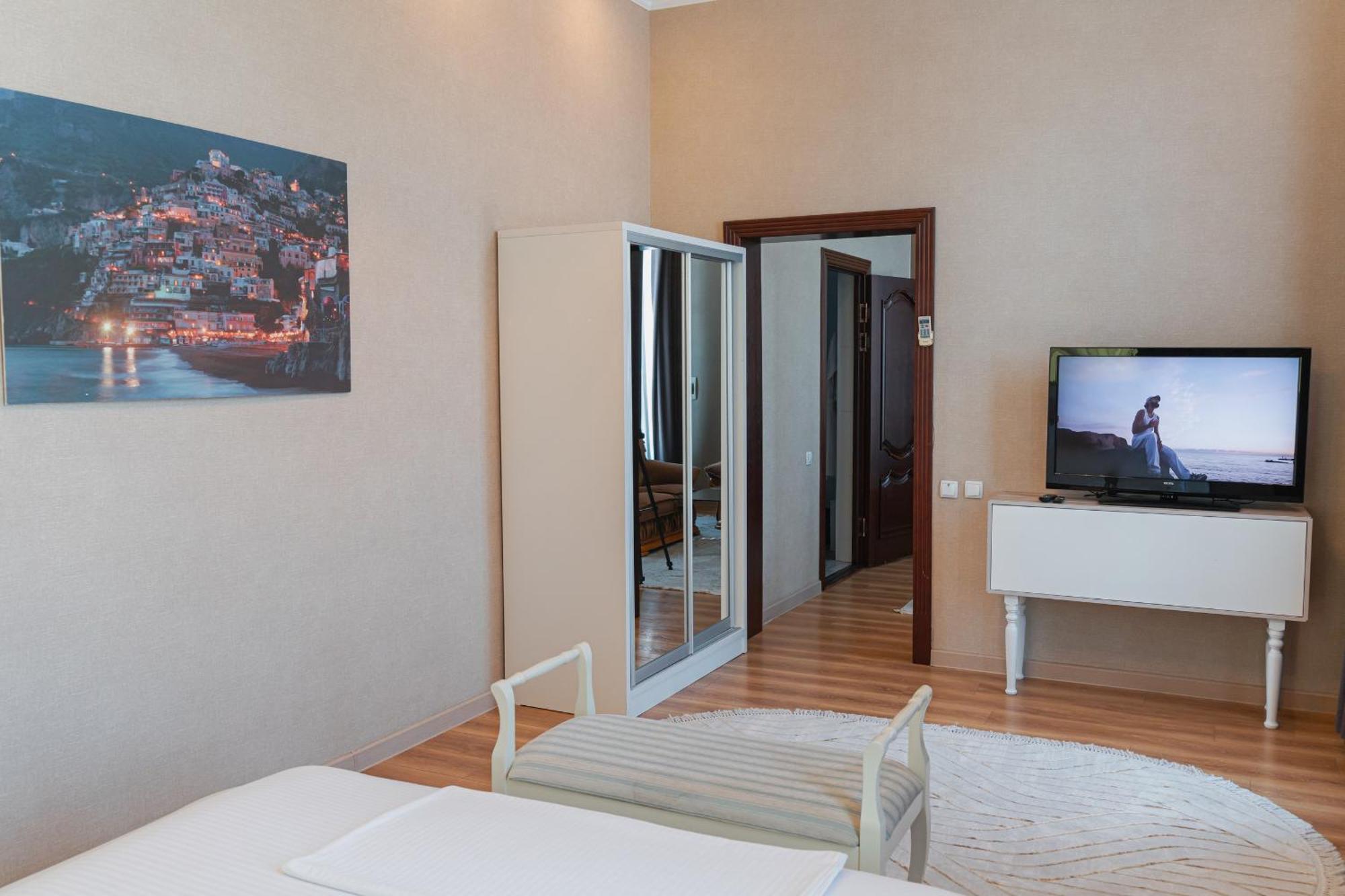 Altair Hotel Schymkent Exterior foto