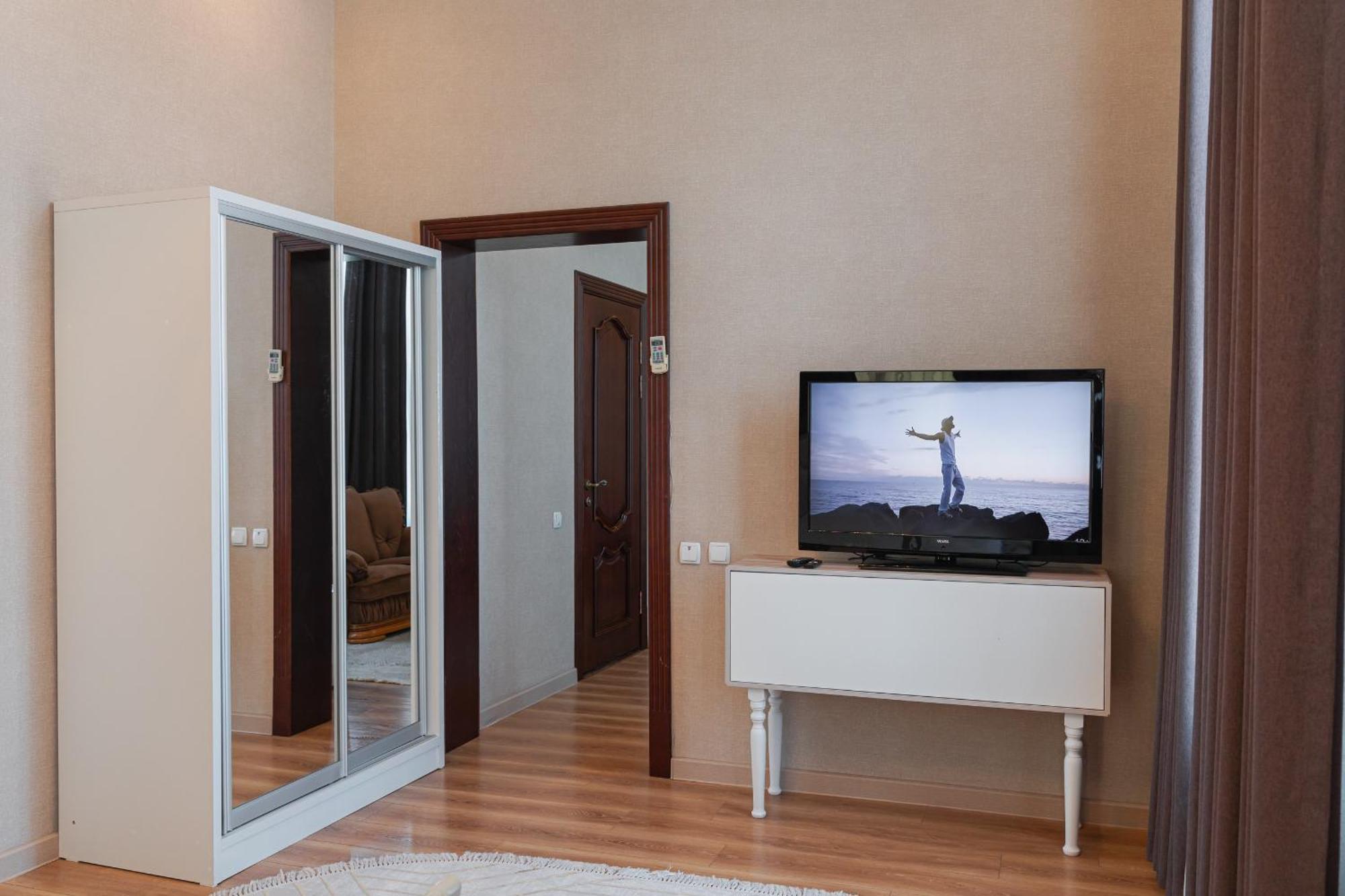 Altair Hotel Schymkent Exterior foto
