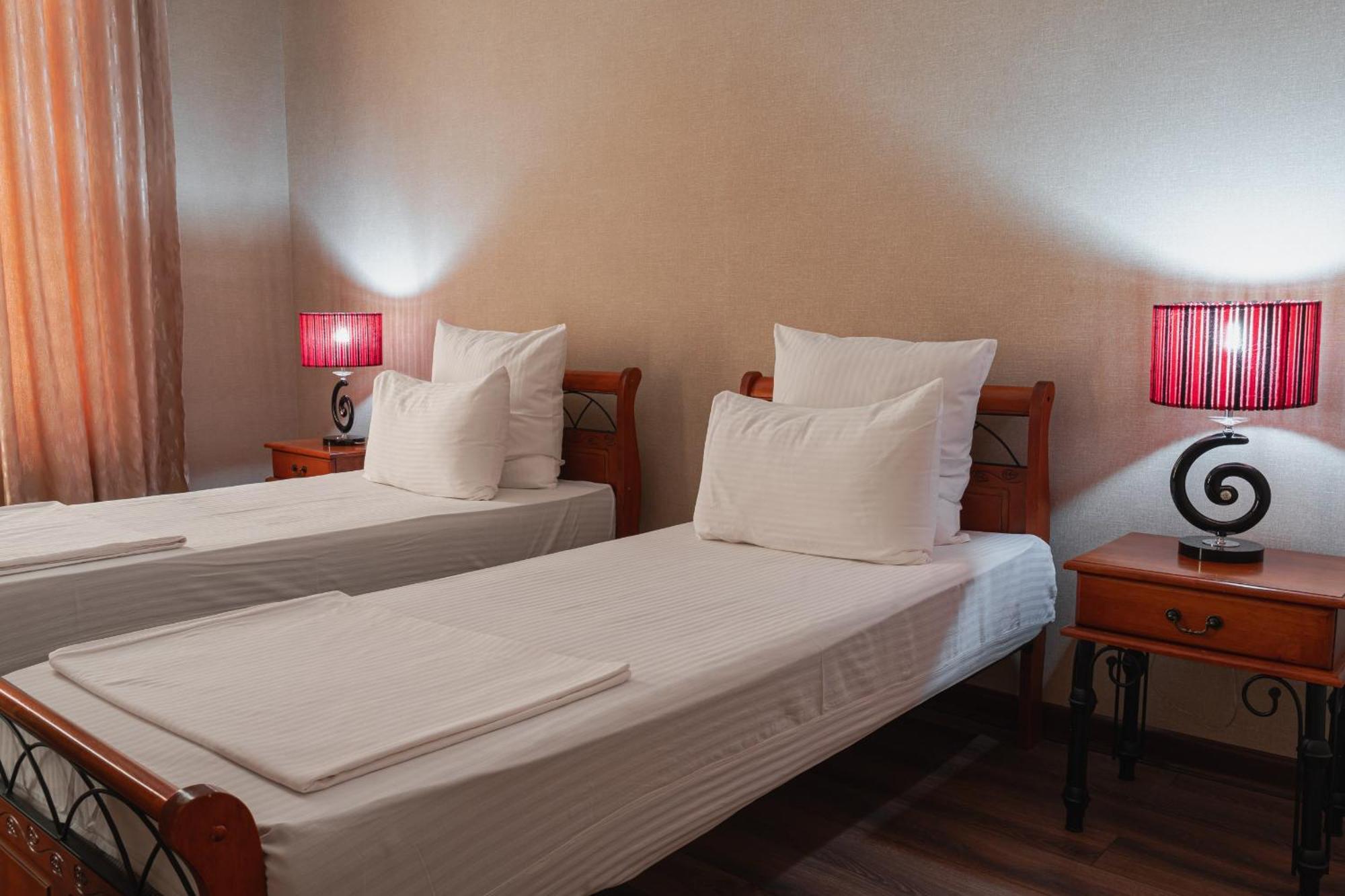 Altair Hotel Schymkent Exterior foto