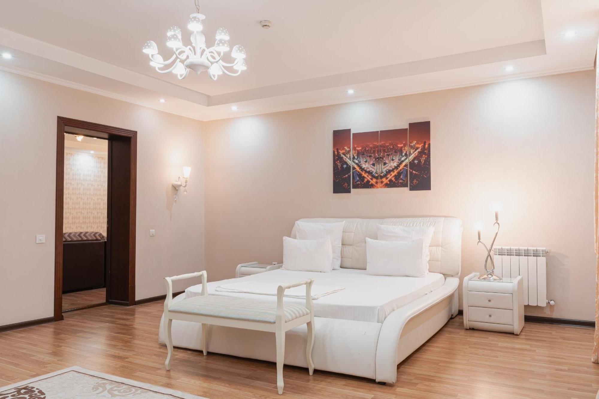 Altair Hotel Schymkent Exterior foto